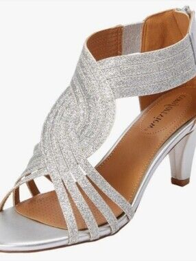 The Genevieve Pump by Comfortview Silver Size 12 W 12 Wide